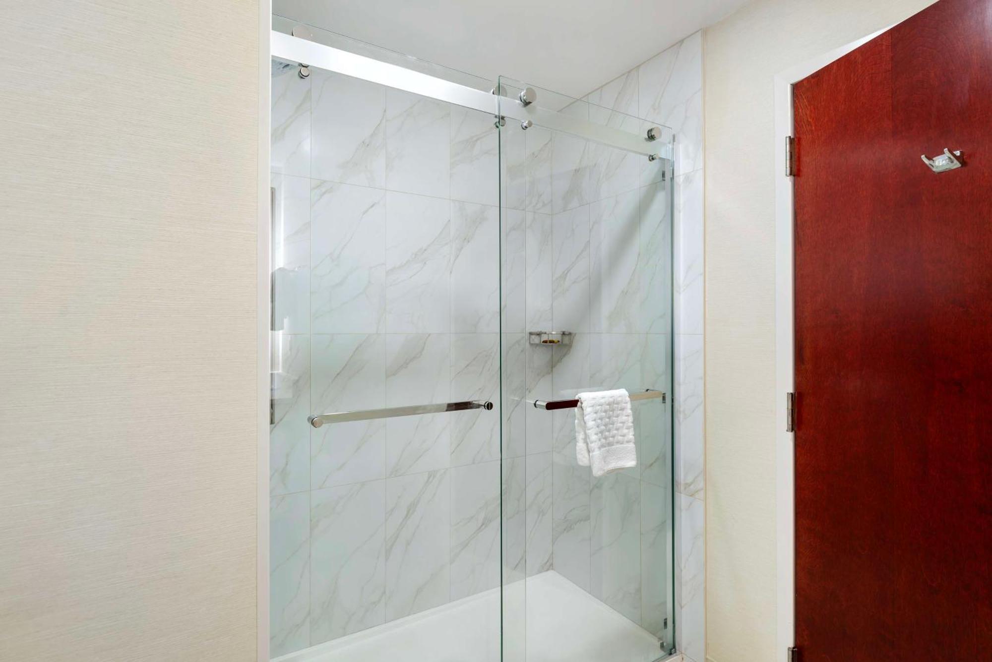 Best Western Plus Crossroads Inn & Suites Zion Crossroads Eksteriør billede